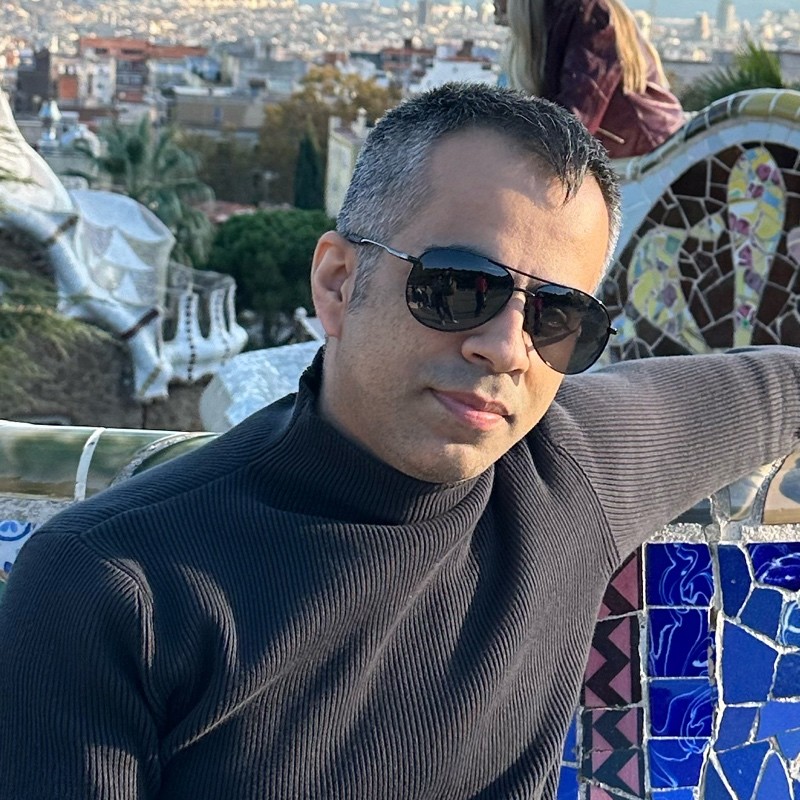 Portrait of Payam Khaninejad